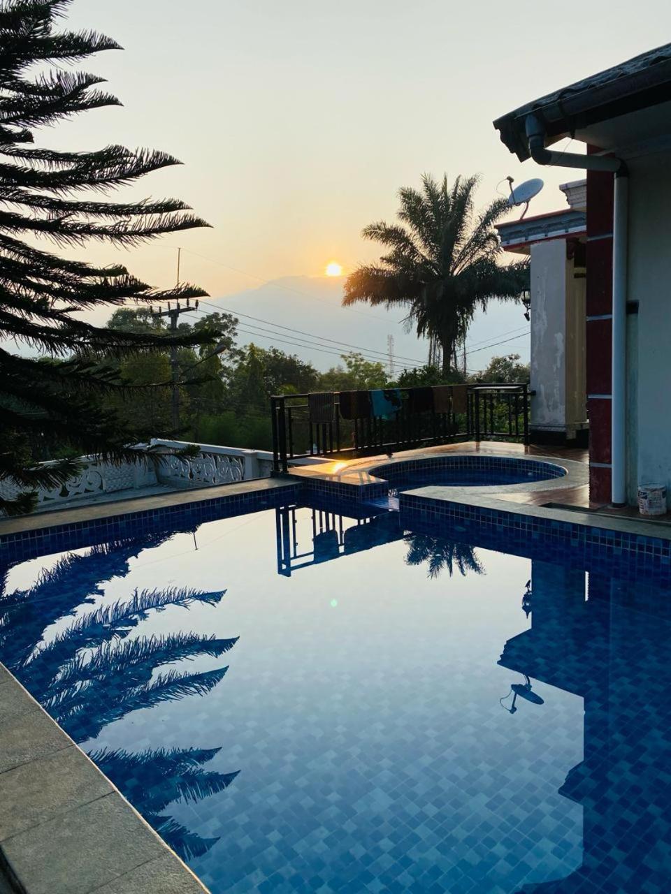 Villa Bravira Cisarua Exterior photo